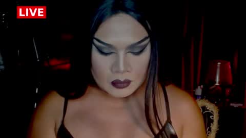 Snapshot of temptress_cocoxxx chatting on June 27, 1:06 pm Mistress Coco online show from June 27, 1:06 pm