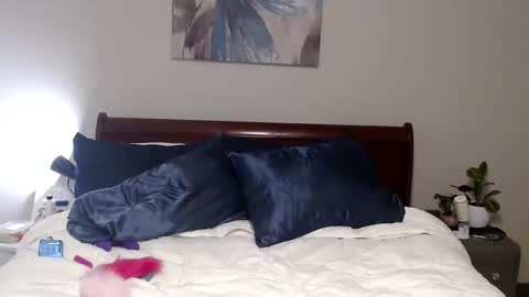 Temptriss69 online show from December 4, 12:03 pm