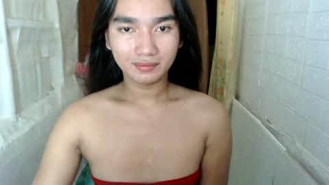 Snapshot of temtaionoflust chatting on June 22, 4:31 am TransGoddessZhandria online show from June 22, 4:31 am