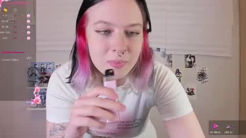  Sue  online show from November 25, 3:01 pm