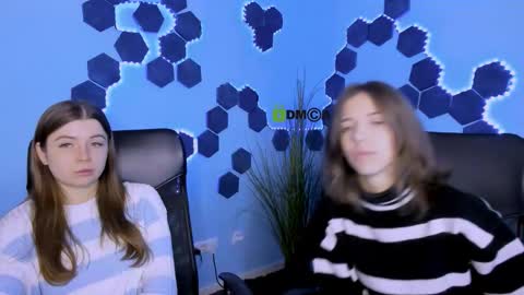 ur Louise online show from February 16, 9:38 am