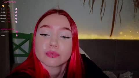 Snapshot of tendersea chatting on December 1, 6:02 pm inst r0seamber0 online show from December 1, 6:02 pm