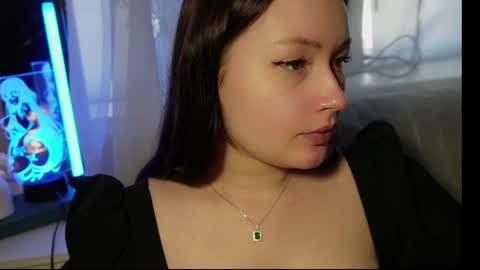 tendre_amelia online show from June 6, 8:19 am