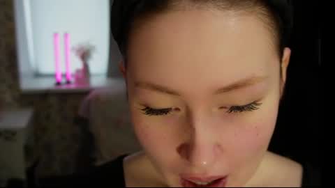Snapshot of tendre_amelia chatting on June 17, 10:39 am tendre_amelia online show from June 17, 10:39 am