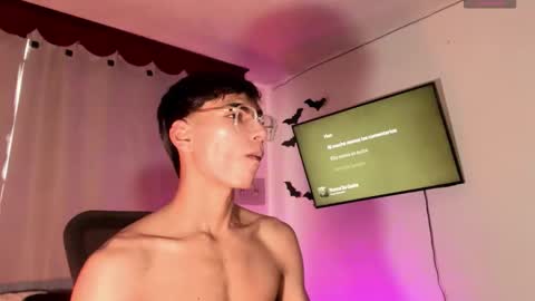 Teo online show from February 2, 8:51 pm