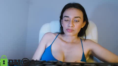 Lisa online show from December 17, 4:24 pm