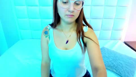 Snapshot of teresasroom_ chatting on May 28, 3:31 pm Teresa online show from May 28, 3:31 pm