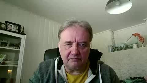 tero007 online show from April 30, 8:42 am