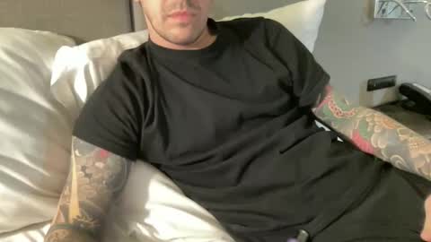 Terracoa66 online show from December 4, 2:21 am