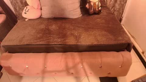 Terra Elowen online show from December 19, 11:28 am