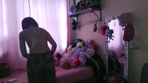 Terra Elowen online show from July 22, 1:58 pm