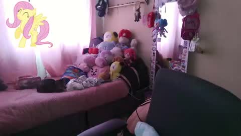 Terra Elowen online show from July 24, 1:53 pm
