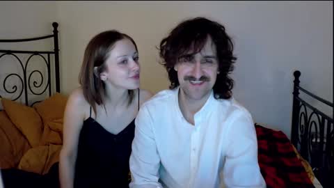 Snapshot of terry_and_elanor chatting on December 16, 3:33 am terry and elanor online show from December 16, 3:33 am