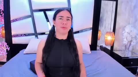  TESSA COOPER1  online show from July 5, 9:11 pm