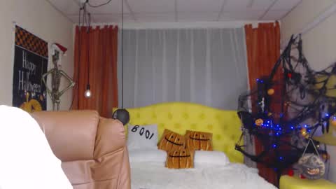 tessadaybreak online show from October 14, 6:25 am