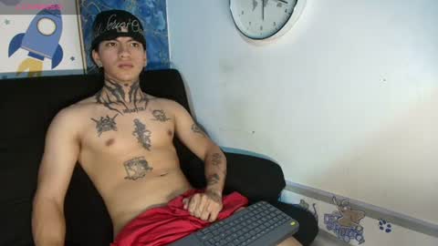Snapshot of tessarion_black chatting on June 25, 5:12 am Tessarion online show from June 25, 5:12 am