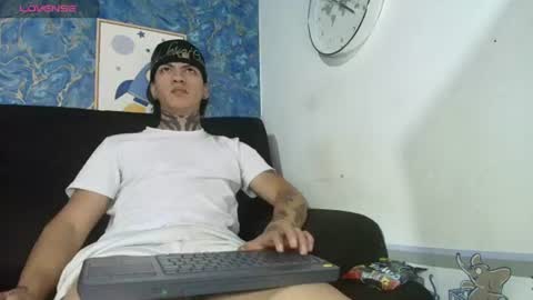 Snapshot of tessarion_black chatting on July 17, 3:57 am Tessarion online show from July 17, 3:57 am