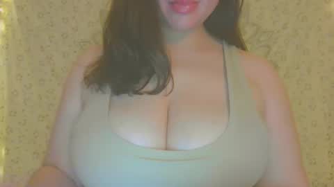 Snapshot of tessatempest chatting on December 3, 5:15 am tessatempest online show from December 3, 5:15 am