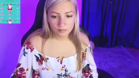 Snapshot of tessawhisnton chatting on December 12, 7:04 pm Tessy online show from December 12, 7:04 pm