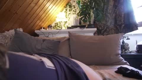 Snapshot of tessawinter chatting on July 24, 4:49 pm Tessa online show from July 24, 4:49 pm
