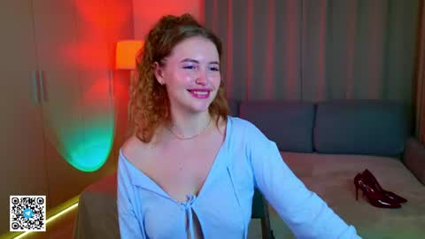 Snapshot of tesssahart chatting on June 20, 1:03 pm TessaHart online show from June 20, 1:03 pm