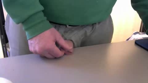 Test the Chat online show from December 3, 4:27 pm