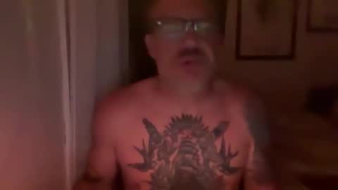 Snapshot of teturner chatting on November 24, 8:36 am UrZaddy online show from November 24, 8:36 am