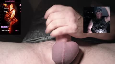 Snapshot of texasguyforever chatting on January 1, 9:52 pm TxGuyForever online show from January 1, 9:52 pm