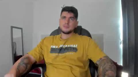 Snapshot of teylor_creed chatting on November 4, 7:57 pm teylor creed online show from November 4, 7:57 pm