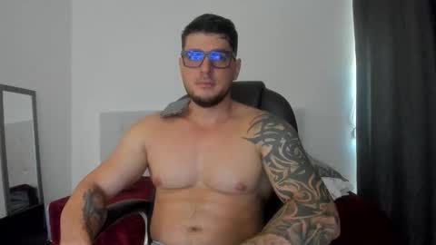 Snapshot of teylor_creed chatting on November 5, 9:48 pm teylor creed online show from November 5, 9:48 pm