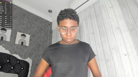 teylor_lovee online show from February 27, 11:05 pm