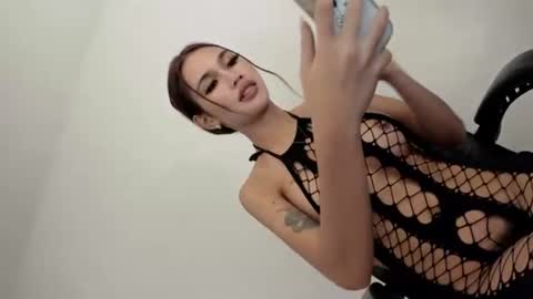 Snapshot of tgirl_luna69 chatting on July 17, 6:02 pm Luna online show from July 17, 6:02 pm