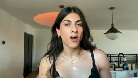 babygirlmami online show from June 20, 9:50 pm