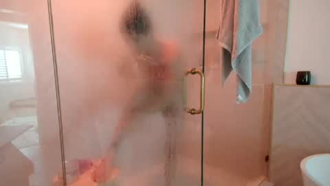 babygirlmami online show from July 18, 7:39 pm