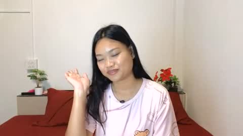 Snapshot of thailand4you chatting on July 29, 4:27 pm AbbieThai online show from July 29, 4:27 pm