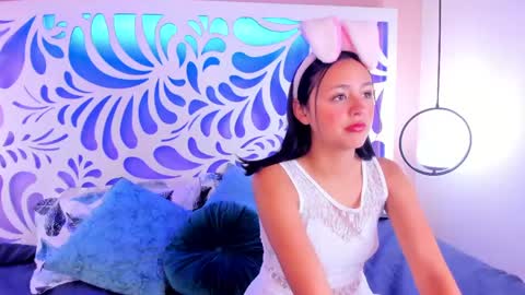 Snapshot of thalia_ecos chatting on May 31, 4:58 pm thalia_ecos online show from May 31, 4:58 pm