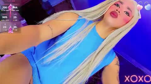 Thalia Girl online show from June 9, 1:39 am