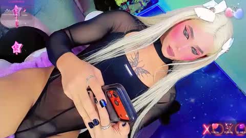 Thalia Girl online show from June 11, 2:53 am