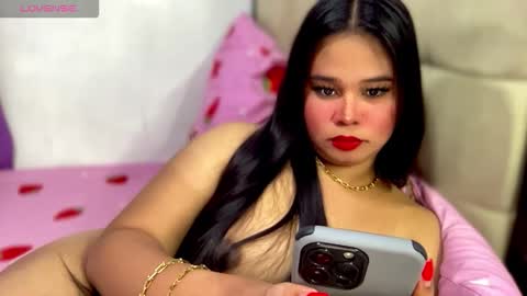 Snapshot of thalia_houston69 chatting on December 17, 4:51 am Ms. Thalia online show from December 17, 4:51 am