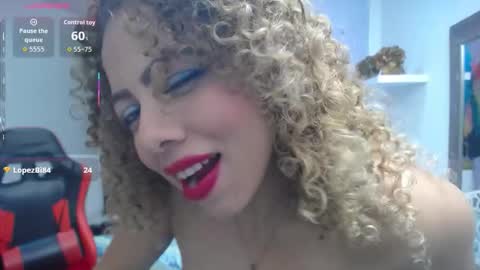 Andrea online show from November 15, 1:36 am