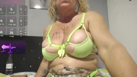 Thalia Tits online show from September 11, 10:32 pm