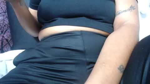 Snapshot of thaly_pervert chatting on July 29, 3:43 pm Thalia online show from July 29, 3:43 pm