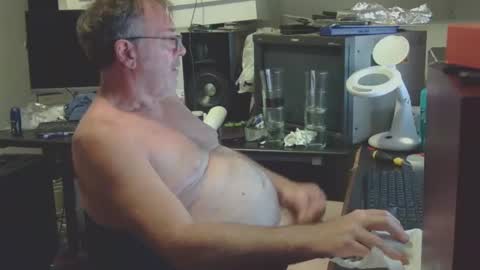 Snapshot of thang5545 chatting on January 27, 1:52 pm thang5545 online show from January 27, 1:52 pm