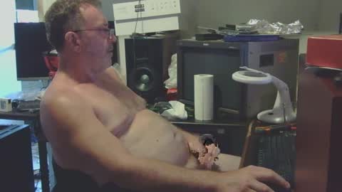 Snapshot of thang5545 chatting on February 10, 3:57 am thang5545 online show from February 10, 3:57 am