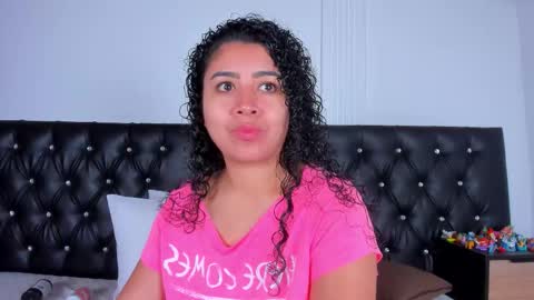 thara webstter online show from October 10, 12:04 pm