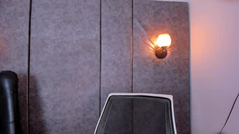 Snapshot of thara_webstter chatting on May 7, 11:48 am thara webstter online show from May 7, 11:48 am