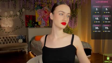 Snapshot of that_eva chatting on October 25, 6:21 am Your Eva online show from October 25, 6:21 am