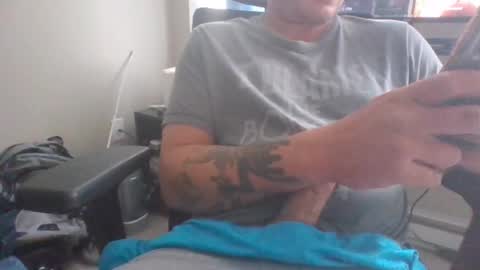 A guy online show from September 23, 6:11 pm