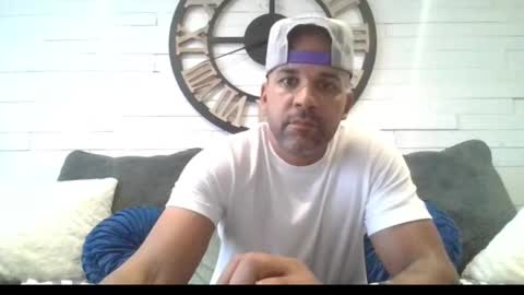 Snapshot of thatazguyaz chatting on October 27, 9:41 pm thatazguyaz online show from October 27, 9:41 pm