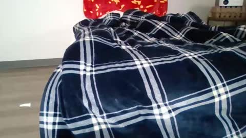 thatmidwestguy9 online show from December 5, 6:44 am